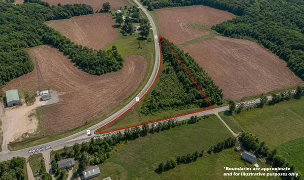4.39 acres County Rd C -