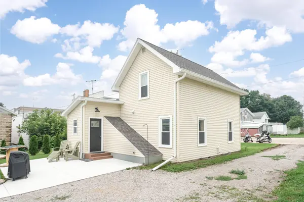 103 S Madison St, Friesland, WI 53935