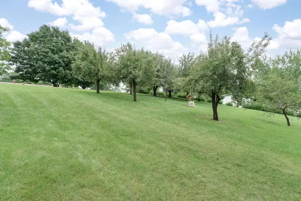 320 N Clark St, Mayville, WI 53050