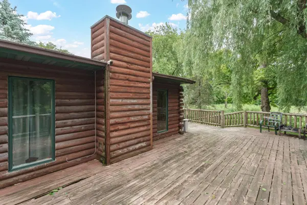 W1852 Iowa Rd, Herman, WI 53035