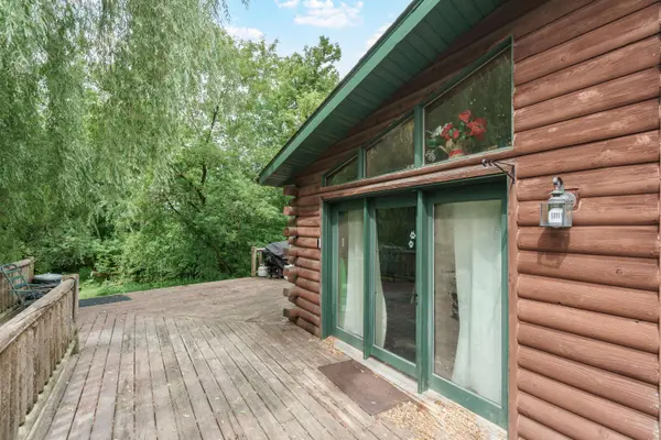 W1852 Iowa Rd, Herman, WI 53035