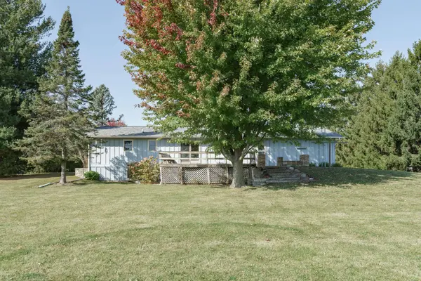 N8742 N German Rd, Kekoskee, WI 53050
