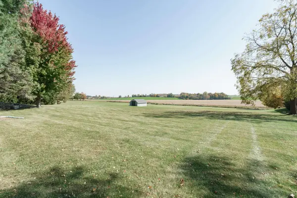N8742 N German Rd, Kekoskee, WI 53050