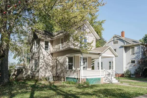 210 N Main St, Reeseville, WI 53579