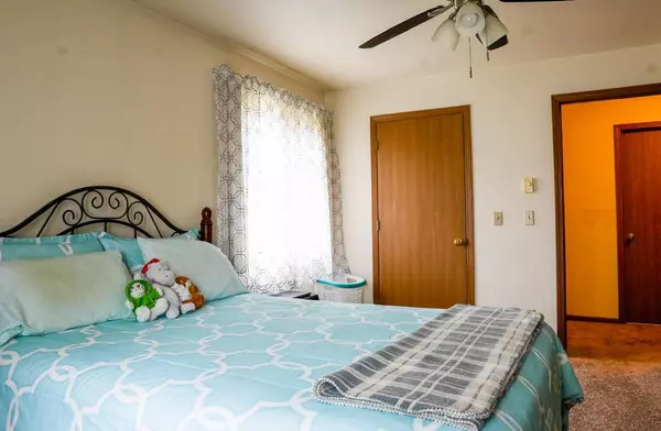 2020 Meadow Ct Unit 2, West Bend, WI 53095