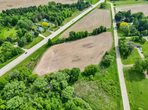 Lot 1 Bolton Dr, Farmington, WI 53040