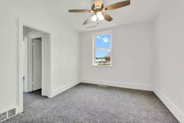 106 E Washington St Unit 106A, West Bend, WI 53095