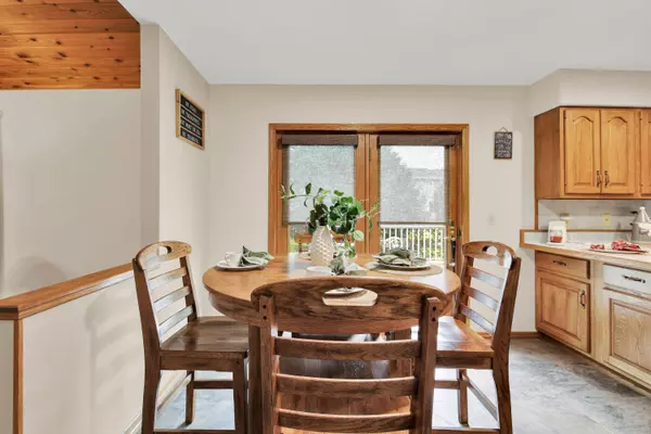 592 Ashbury Dr, Fond Du Lac, WI 54935