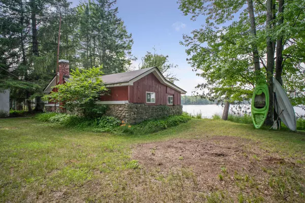 N11113 Newton Lake Rd, Stephenson, WI 54104
