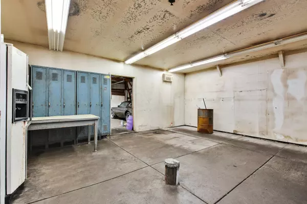 5296 Cty Hwy P -, West Bend, WI 53095