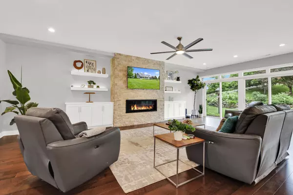 742 Charolais Dr, Slinger, WI 53086