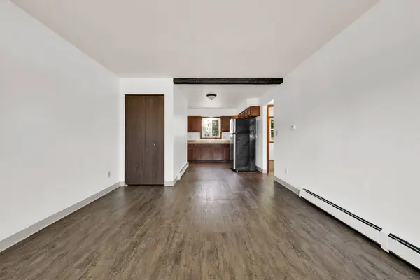 517-523 Fourth St, Hartford, WI 53027