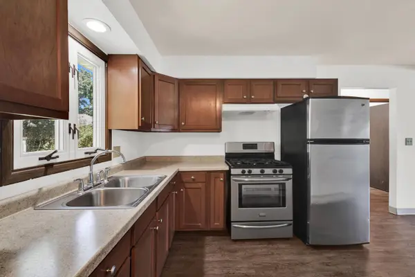 517-523 Fourth St, Hartford, WI 53027