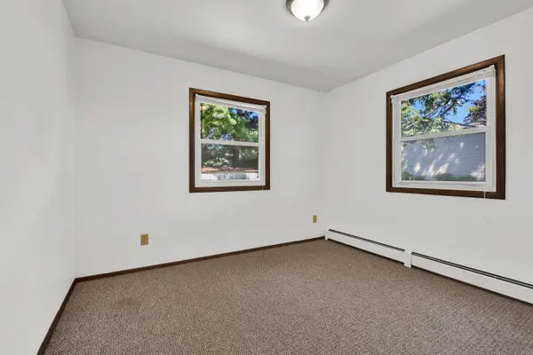 517-523 Fourth St, Hartford, WI 53027