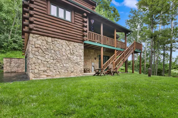 4229 Sherman Rd, Polk, WI 53086