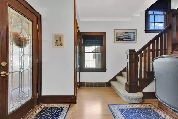 1438 Parkview Dr, Kewaskum, WI 53040