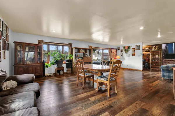 2106 Chestnut St, West Bend, WI 53095