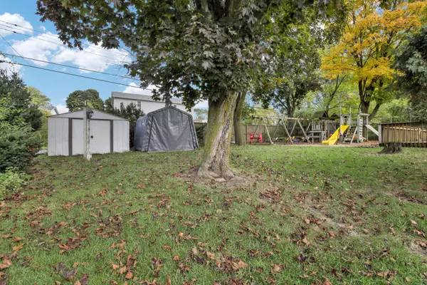 2106 Chestnut St, West Bend, WI 53095