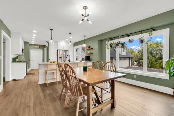 420 Kettle Moraine Dr N, Slinger, WI 53086