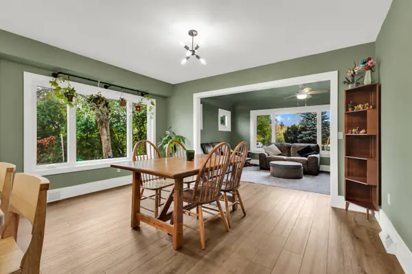 420 Kettle Moraine Dr N, Slinger, WI 53086