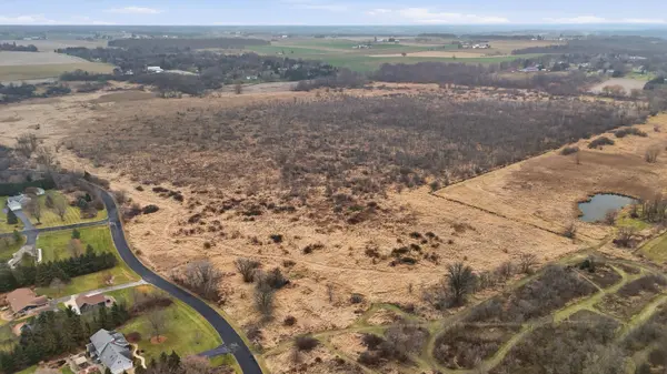 Lot 1 Alpine Dr, Addison, WI 53095