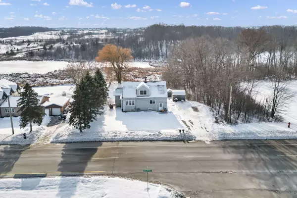 N56W18773 Silver Spring Dr, Menomonee Falls, WI 53051