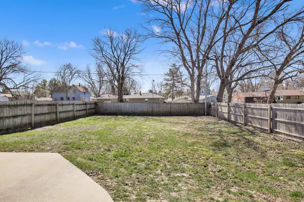 257 W Loos St, Hartford, WI 53027