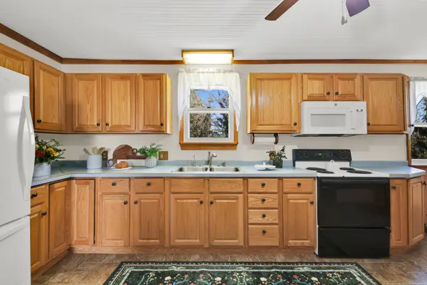 W1852 Washington Rd, Ashippun, WI 53066