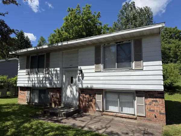 505 Elder Ln, Addison, WI 53002