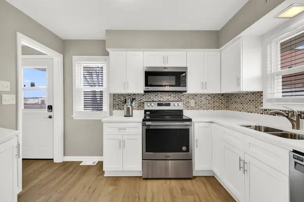 N128W20472 Holy Hill Rd, Germantown, WI 53076