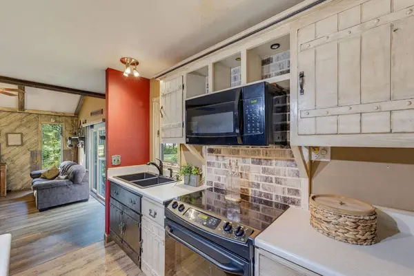 N4358 Oaklawn Ests, Hustisford, WI 53035
