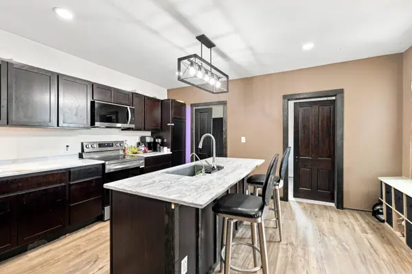 N168W20920 Main St, Jackson, WI 53037
