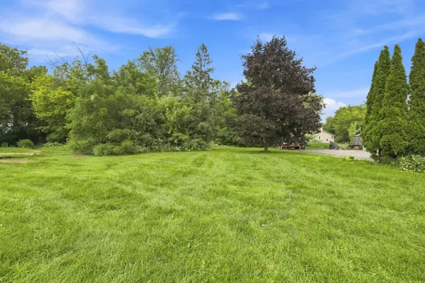 N168W20920 Main St, Jackson, WI 53037