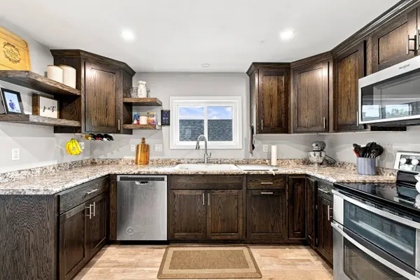 609 Church St, Addison, WI 53002