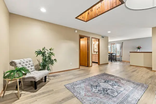 720 Timberline Trl, Hartford, WI 53027