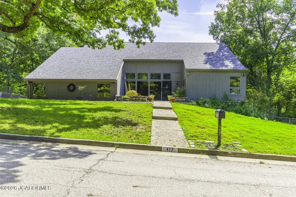417 BROOKWOOD COURT