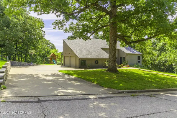417 BROOKWOOD COURT, Jefferson City, MO 65109