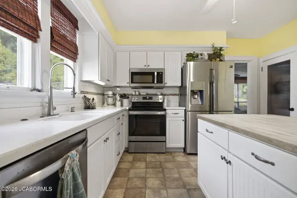 1419 HOUGH PARK ROAD, Jefferson City, MO 65101