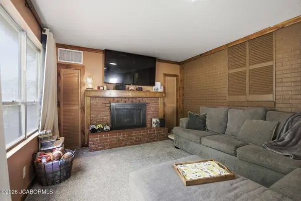 1419 HOUGH PARK ROAD, Jefferson City, MO 65101