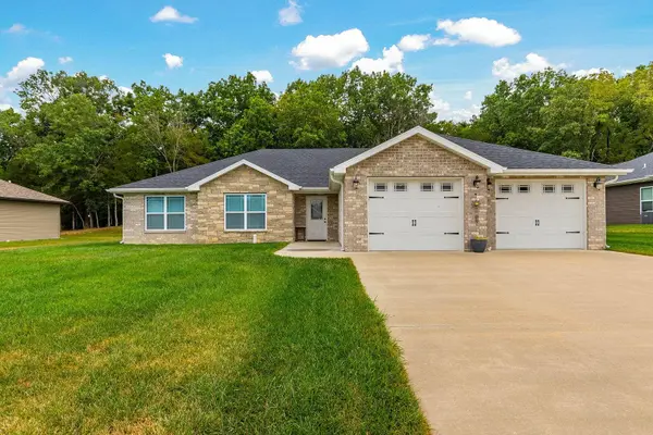 307 Dover DR
