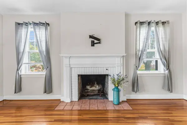 105 Boonville RD, Jefferson City, MO 65109
