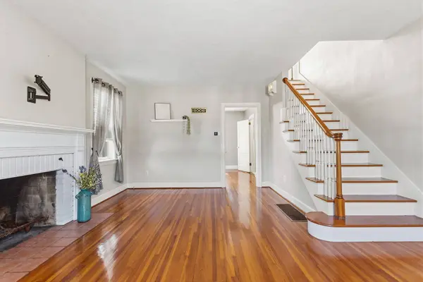 105 Boonville RD, Jefferson City, MO 65109
