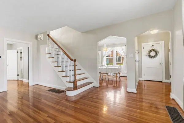 105 Boonville RD, Jefferson City, MO 65109