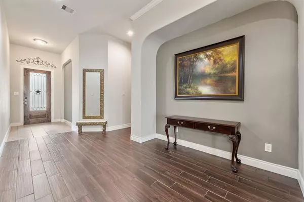 320 Westwood DR, League City, TX 77573