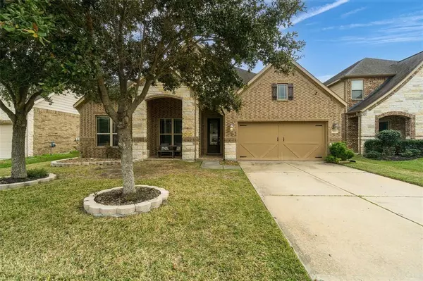 320 Westwood DR, League City, TX 77573
