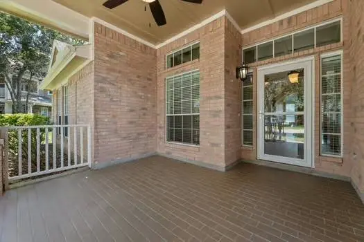 14005 Imperial Canyon LN, Sugar Land, TX 77498