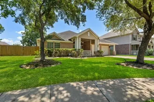 14005 Imperial Canyon LN, Sugar Land, TX 77498