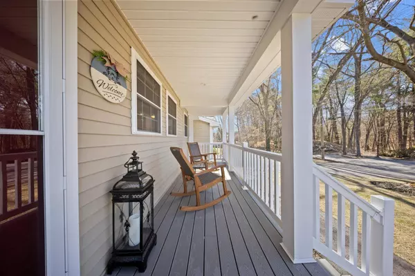 1 Oldfield RD, Nashua, NH 03060