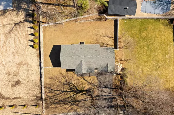 1 Oldfield RD, Nashua, NH 03060