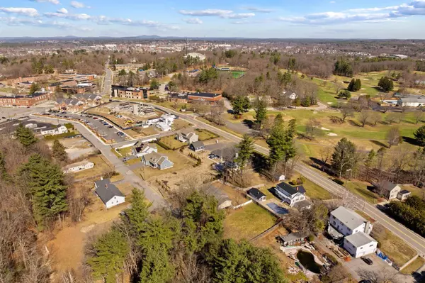 1 Oldfield RD, Nashua, NH 03060